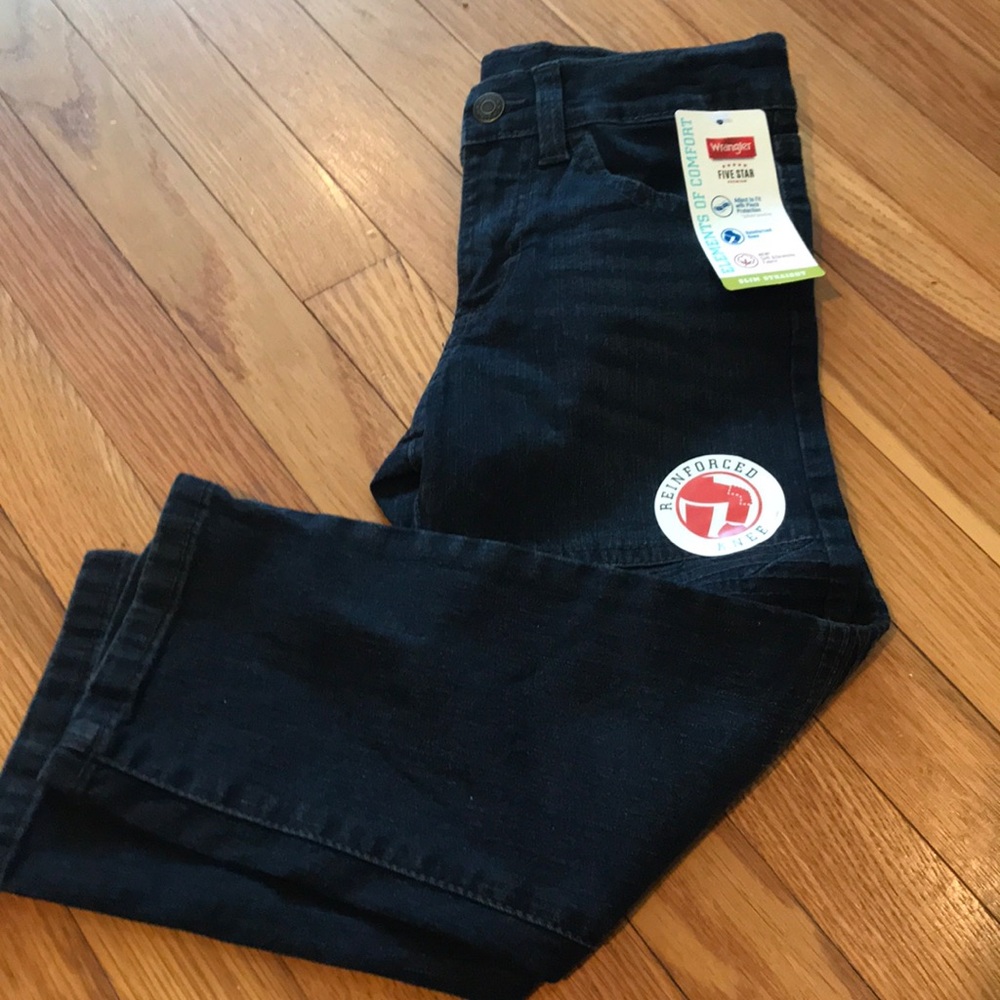 NWT Wrangler Jeans